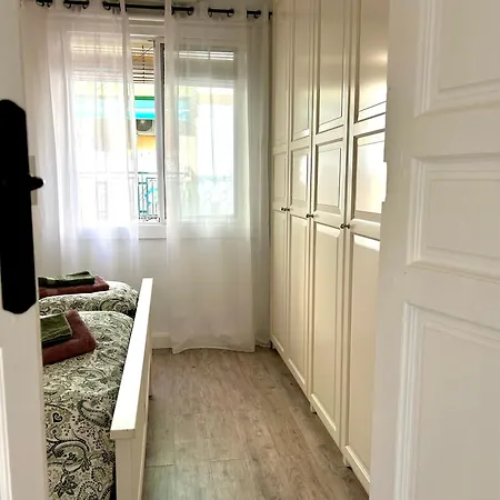 Apartment Duplex In Near The Torre Del Mar